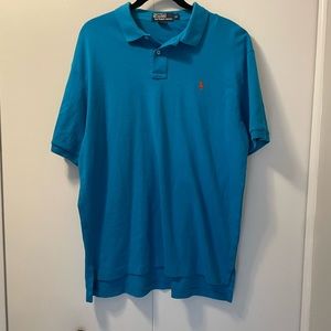 Men’s blue polo